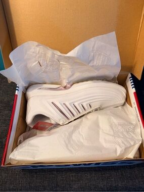 Ladies K-Swiss